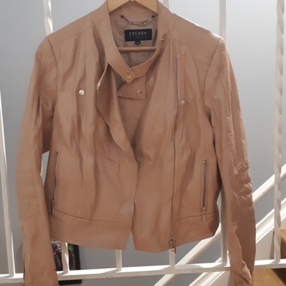 ESCADA SPORT